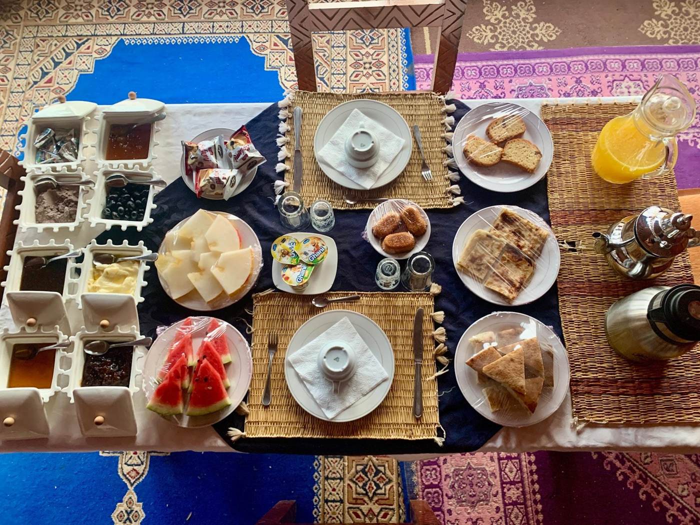 Essen – Camel Trips Luxury Camp